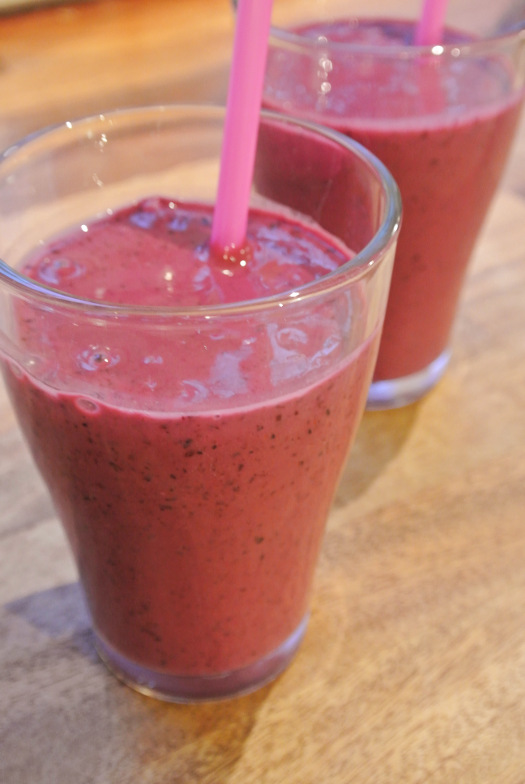 mustikka banaani smoothie