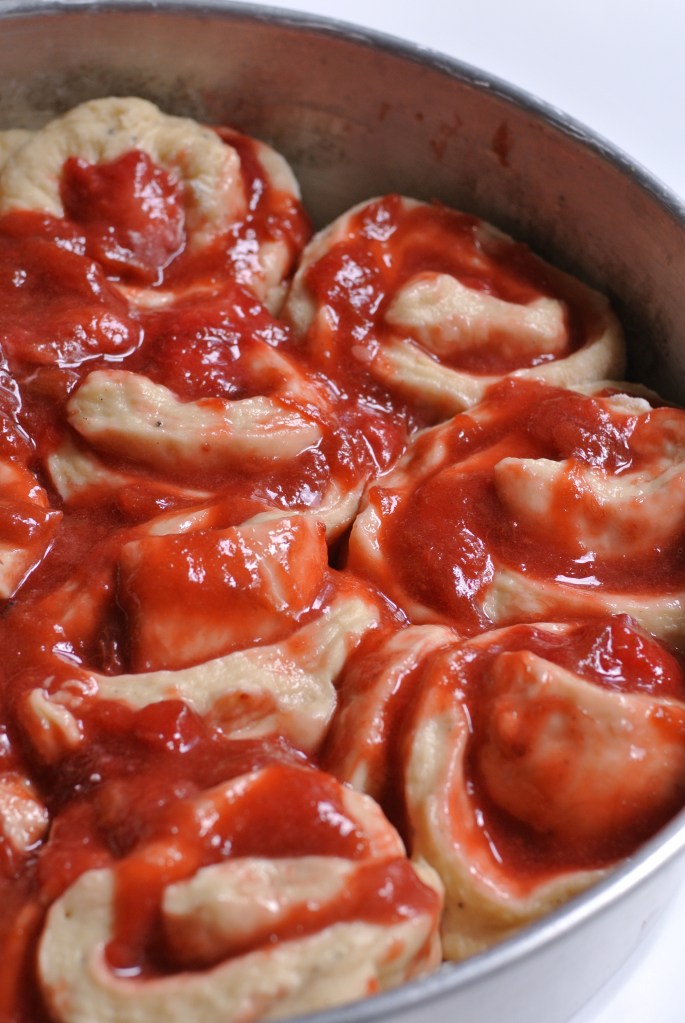 mansikkaraparperiboston kohoamassa