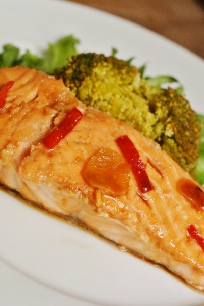 Teriyaki-lohi chilillä