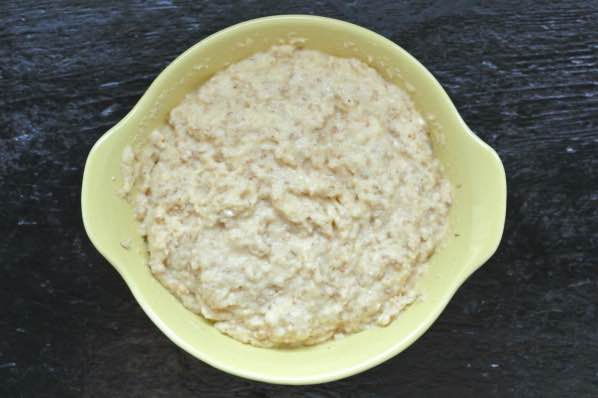 Taikina mantelisämpylälle