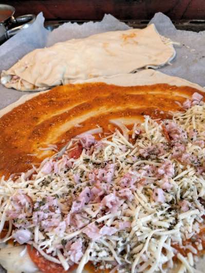 calzonen_täyttaminen