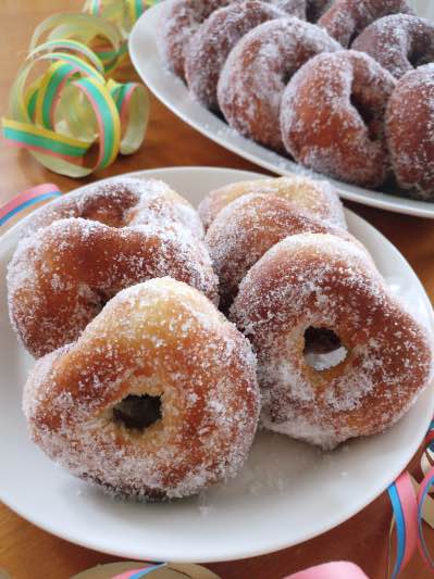 Munkit donitsivuoalla Kattilalaakso ruokablogi donitsimunkit