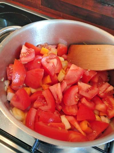 tomaatti_pizzakastike