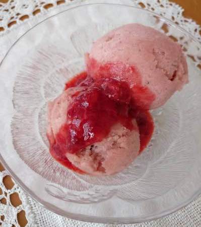 nice_cream_mansikkabanaani